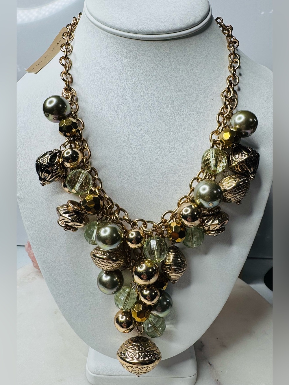 Erica Lyons gold tone green beaded Statement Necklace - NWT